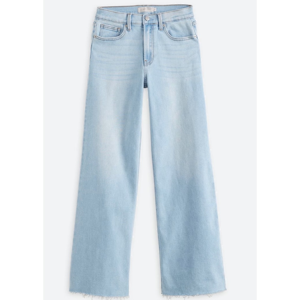 JustUSA Daleyza Wide Leg Jeans Light Wash Raw Hem Size 30/10 NEW - Picture 2 of 9